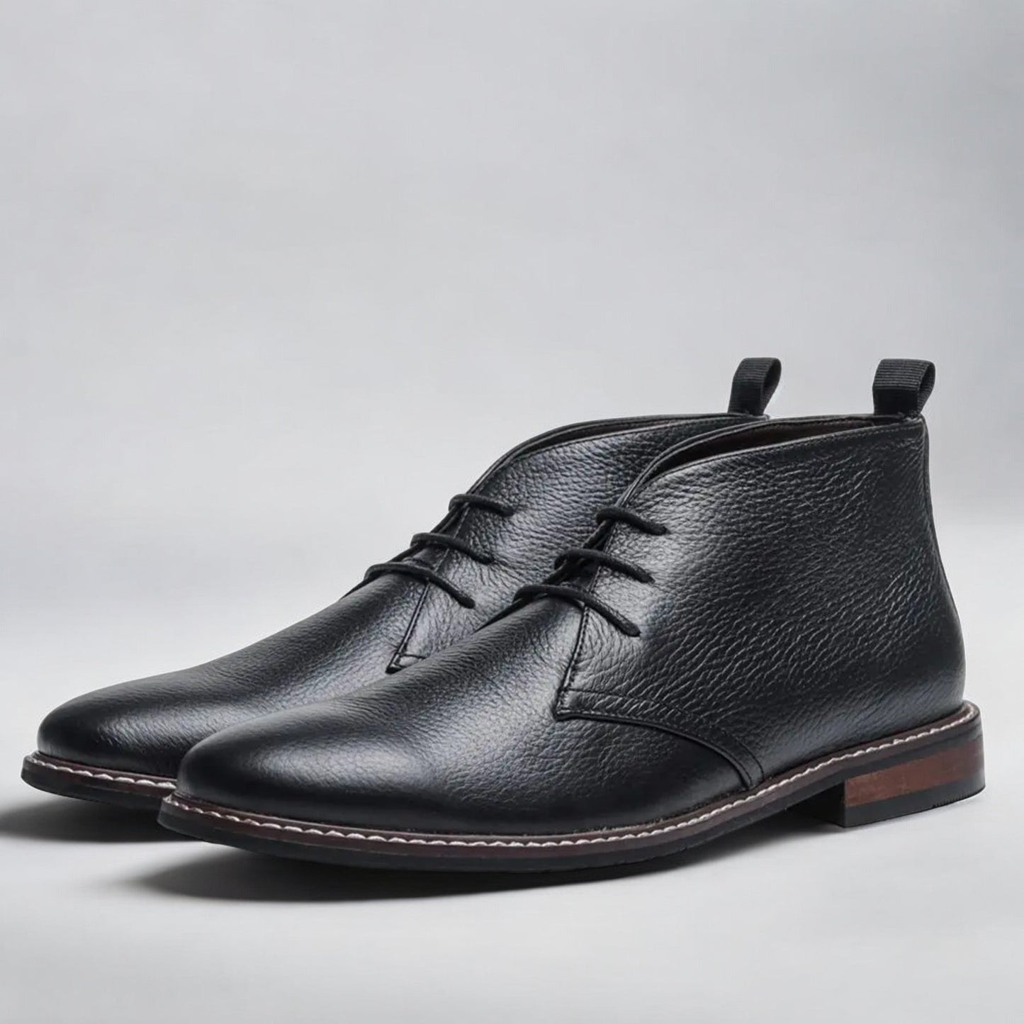 Herold™ Leather Chukka Boots — Rugged Style with Lasting Comfort